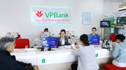 Giờ làm việc của ngân hàng VPBank, VPbank có làm việc thứ 7 không ?